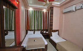 Hotel Sai Hari Prasad 3*